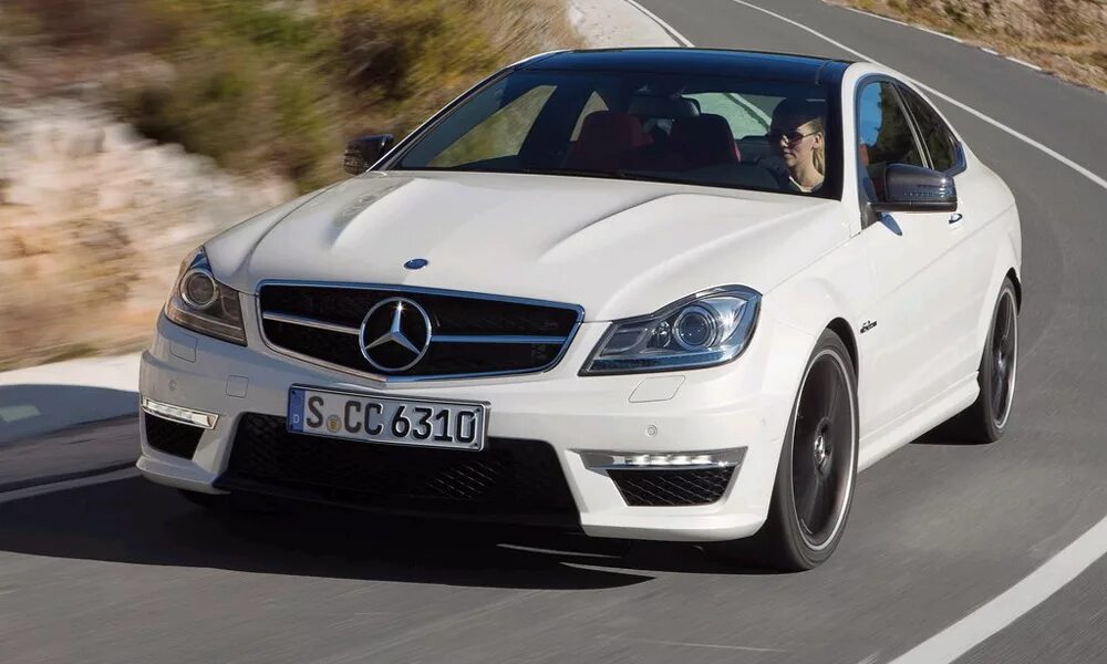 Купить б/у Mercedes-Benz C-Класс III (W204) Рестайлинг 180 BlueEFFICIENCY 1.8 AT