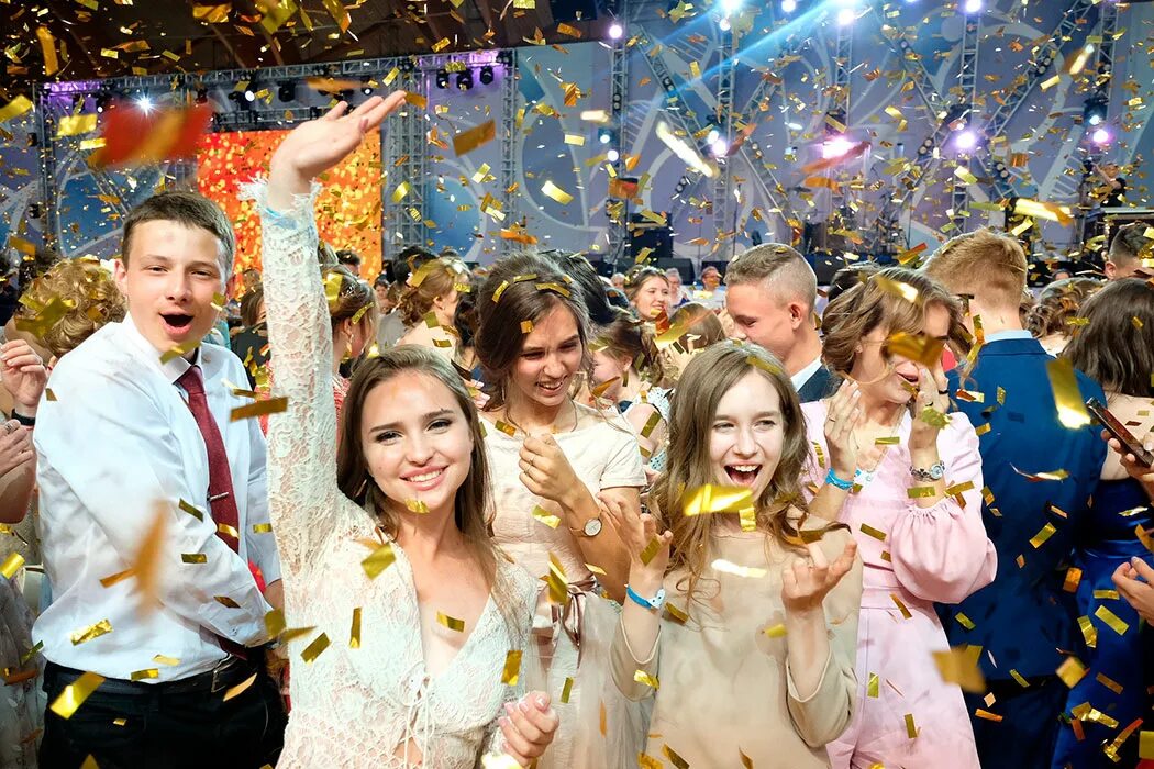 Выступление выпускном вечере