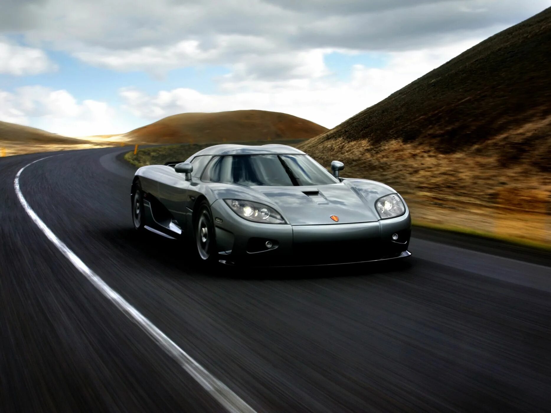 Koenigsegg CCXR скорость. Koenigsegg CCX Ghost. Кенигсегг ССХ Ghost. Koenigsegg CCX суперкар.