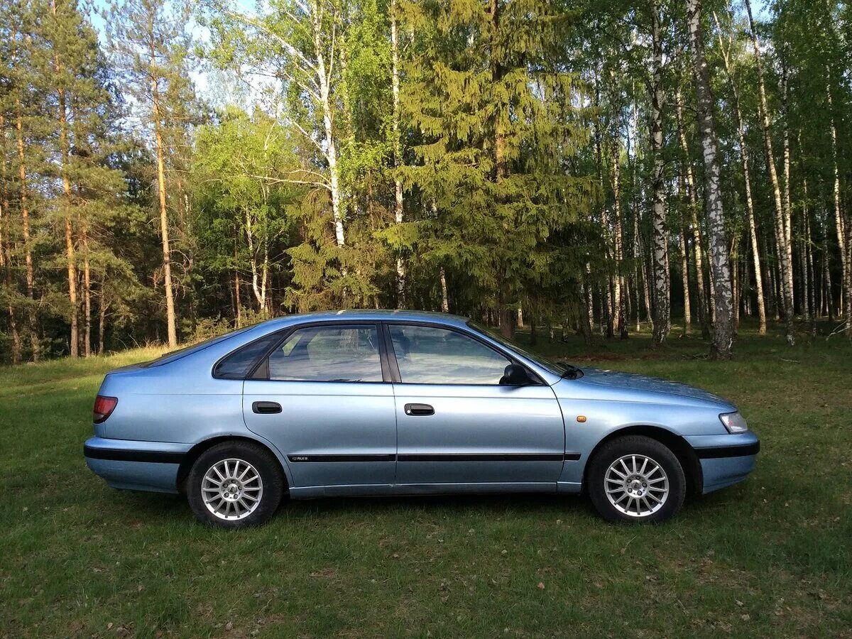 Toyota Carina E 1.8 бензиновый 1997 Шершень жив... на DRIVE2