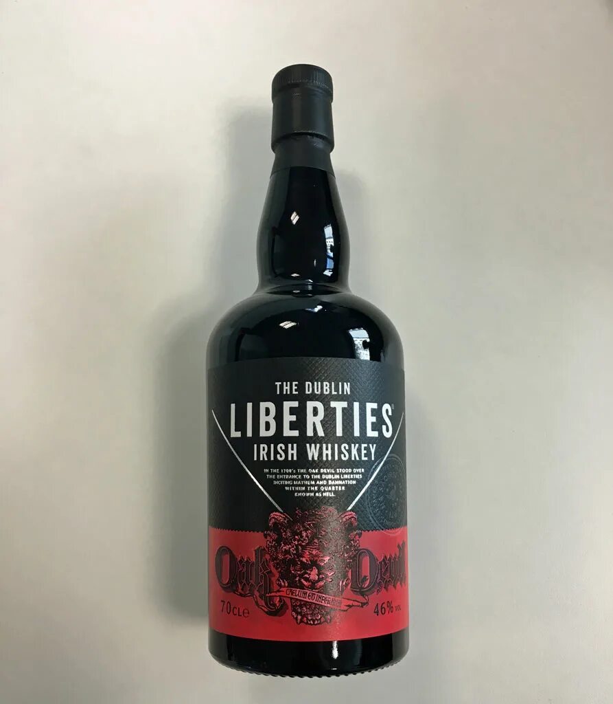 Irish whiskey the galtee mountain. Даблин Либертис ОАК девил. Liberties виски. Dublin виски. Devils виски.