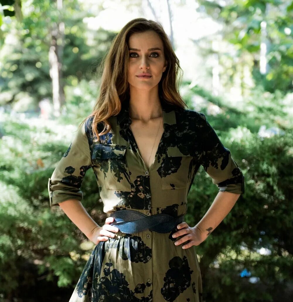 Irem helvacioglu. ирем актриса. ирем хельваджиоглу нефес. ирэм хэльваджиолу. ирэм хэльваджиолу карьера.