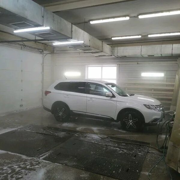 2 кольцевая 34 омск. Автомойка на кольцевой. автомойка гранд туризмо омск. автомойка на кольцевой 681 уфа. автомойка находка на объездной.