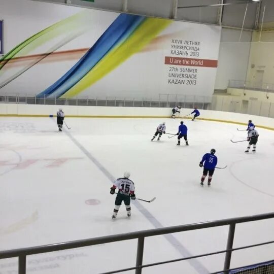 Ледовая арена триумф казань. Зилант казань каток. Зилант казань спортивный комплекс. Хк зилант казань. Ледовый дворец зилант казань.