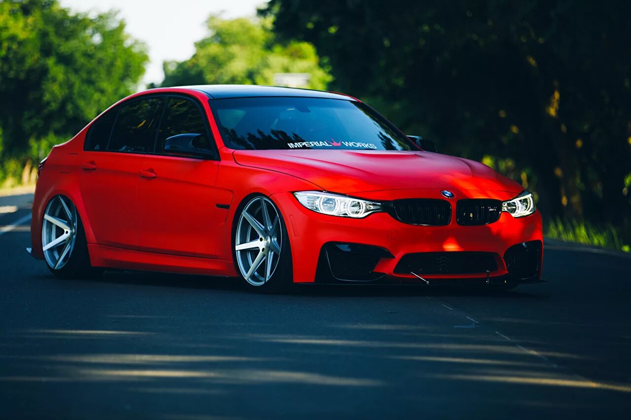 М3 ж. BMW m3 красная. BMW 3 f80. BMW f80 красная. BMW m5 Red.