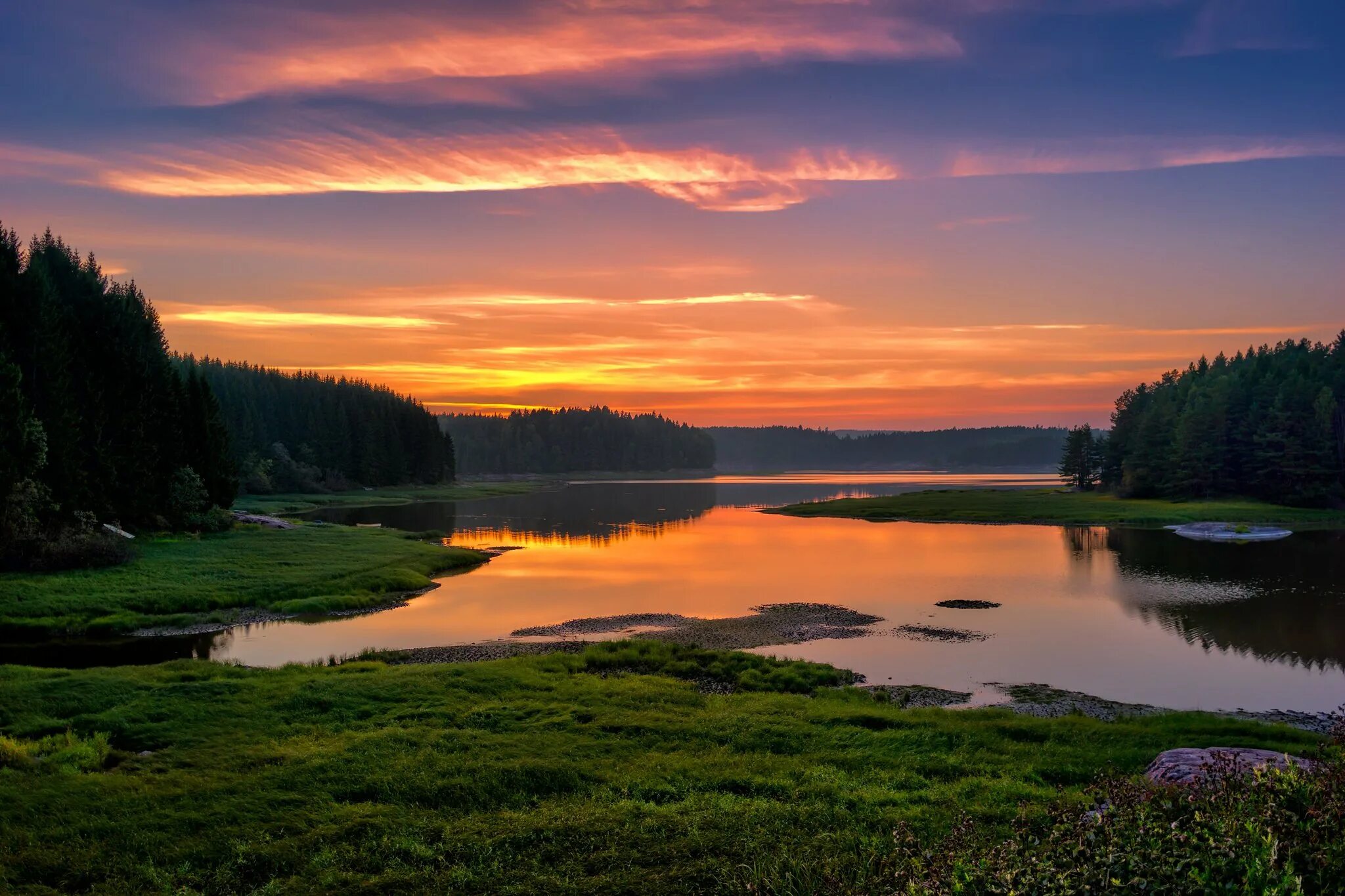 Пейзажи россии. Природа река. Пейзаж с рекой. Красивая река. Закат на реке.