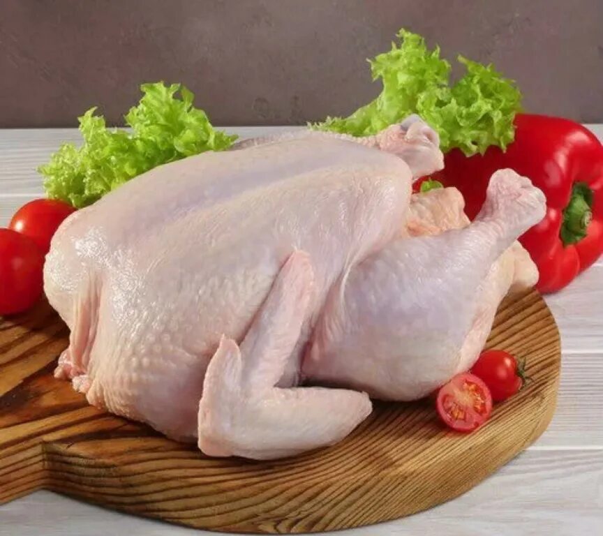 Мясо кур бройлеров домашних. Курица тушка. Тушка бройлерной курицы. Тушка бройлера. Бройлер мясной.