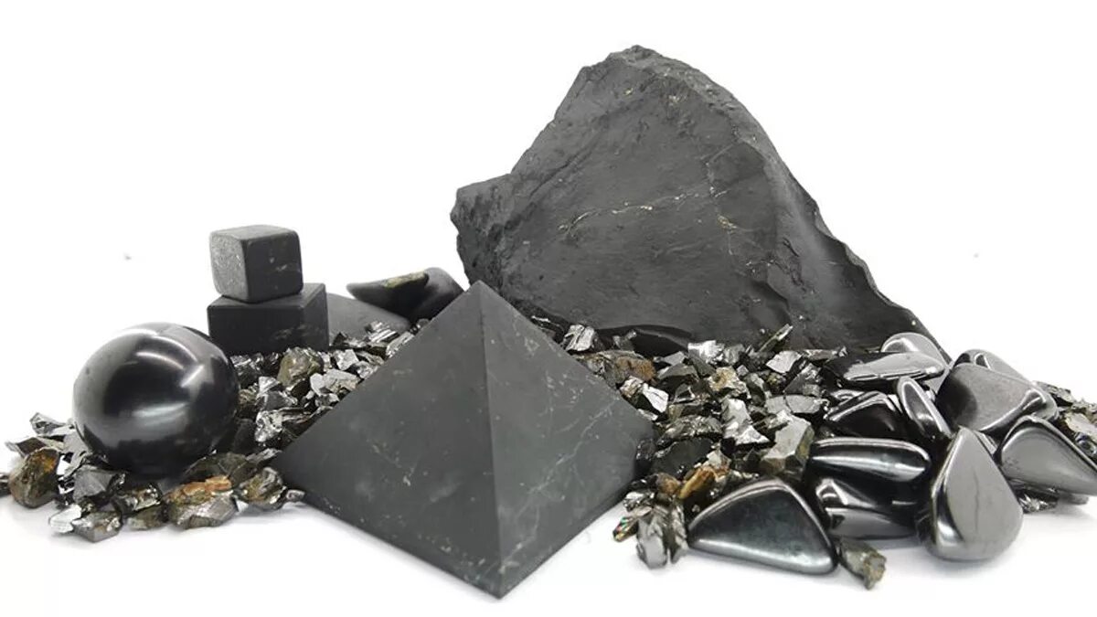 Какой еще декоративный минерал кроме шунгита промышленно. Карельский шунгит. Природный минерал шунгит. Шунгит черный минерал. 70015 Шунгит.