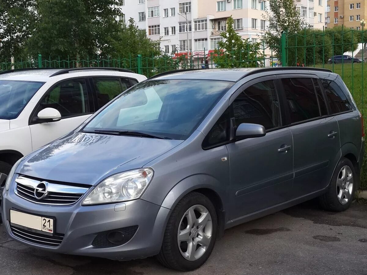 Opel zafira b 2008. Б 2008. Фольксваген б6 черный. Опель зафира 2008. Фольксваген пассат б6 2008 седан.