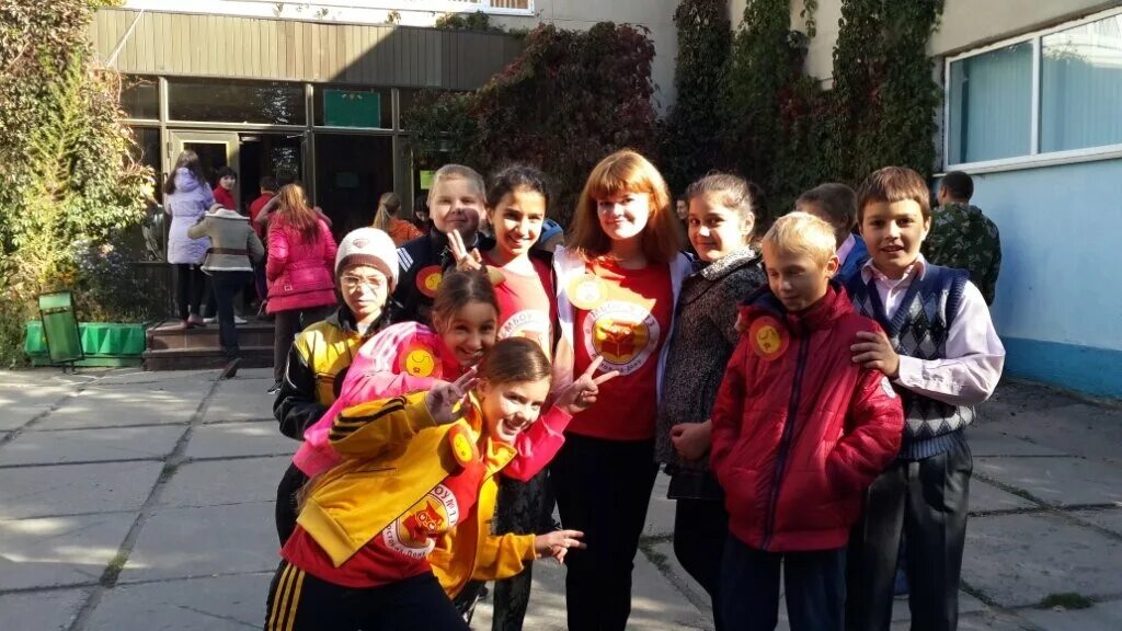 113 школа ростов на дону туполева. Мбоу сош 113 ростов-на-дону. Школа 113 ростов на дону. Учителя школы 113 ростов-на-дону. Школа номер 113 ростов на дону.