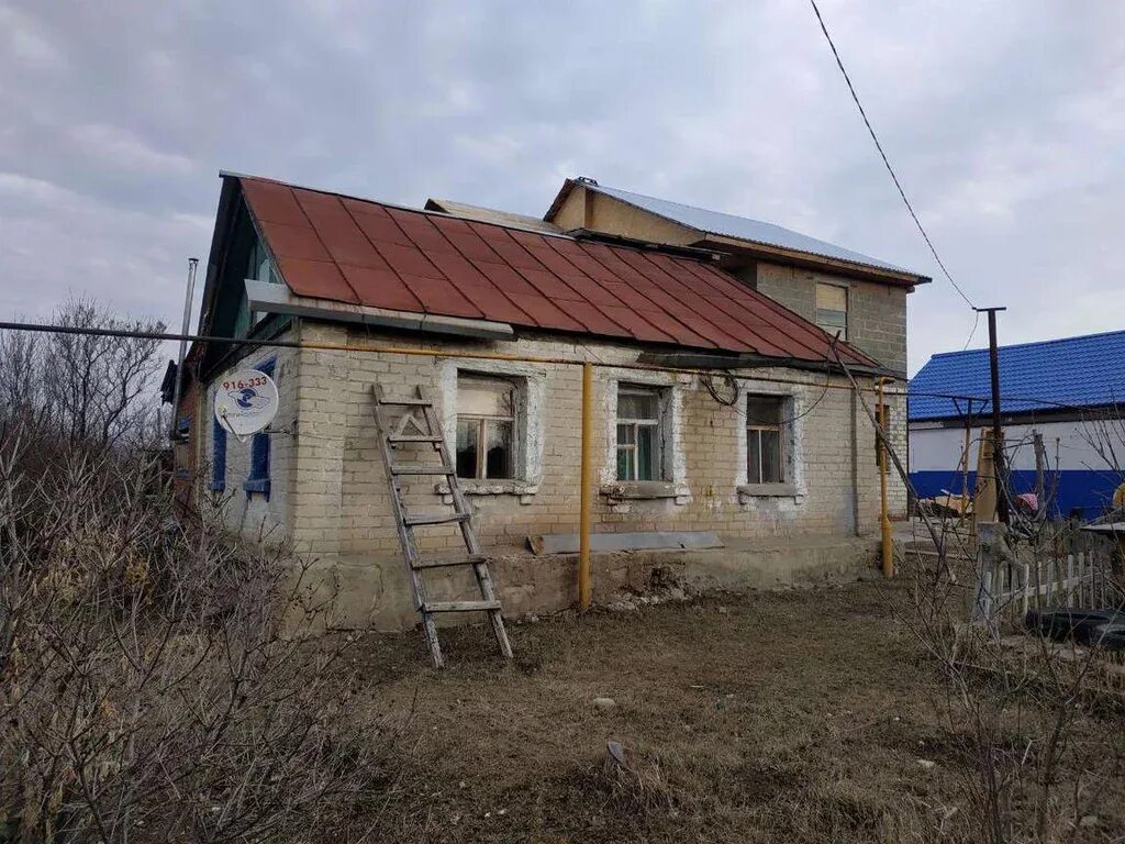 Дом в татищевском районе саратовской области. Сторожевка Татищевский район. Сторожевка Саратовская область. Сторожевка Татищевский район Саратовская область. Село Сторожевка Татищевский район, Саратовская область.