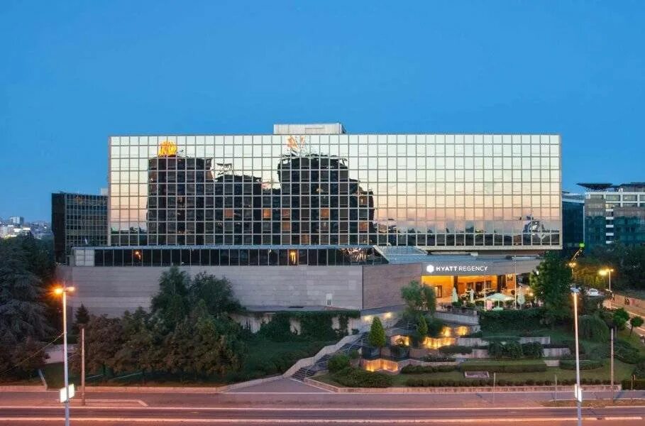 Hyatt regency 5. Белград отель хаят. хаятт белград. hyatt regency belgrade 5*.