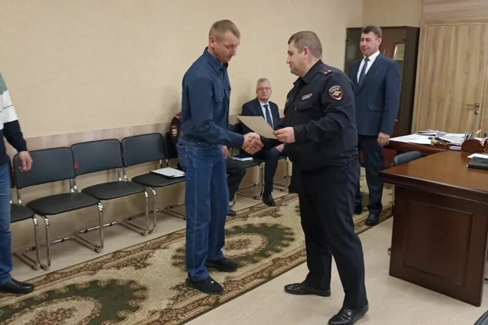 Теракт в оренбурге сегодня. Тоцкое прокуратура Осипов. Тоцкое Ду начальник. Отдел коррупции в Тоцком.