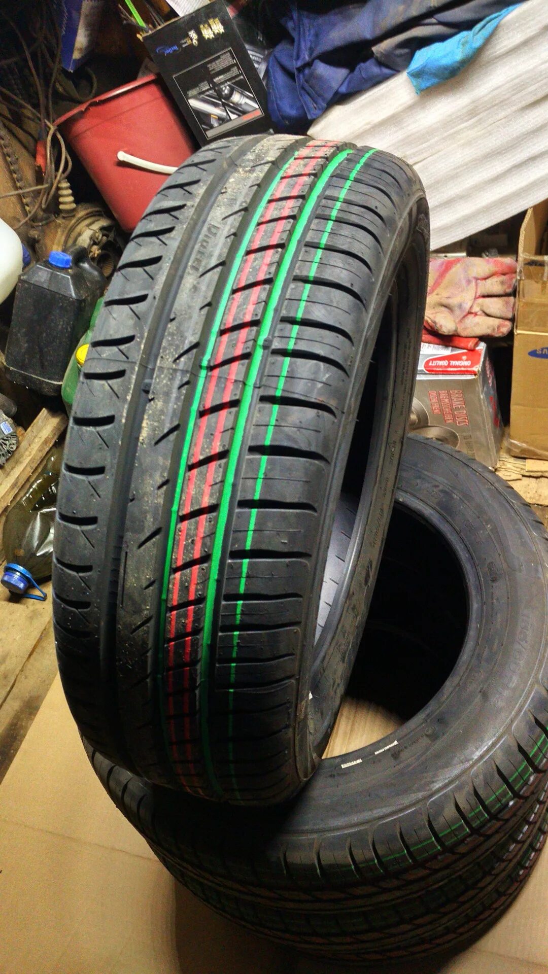 Автошина viatti strada 2. Виатти страда 205/55/16. Виатти страда 2 205/55 r16. Viatti strada 2 205/55 r16 евроэтикета. Viatti 205/55 r16.