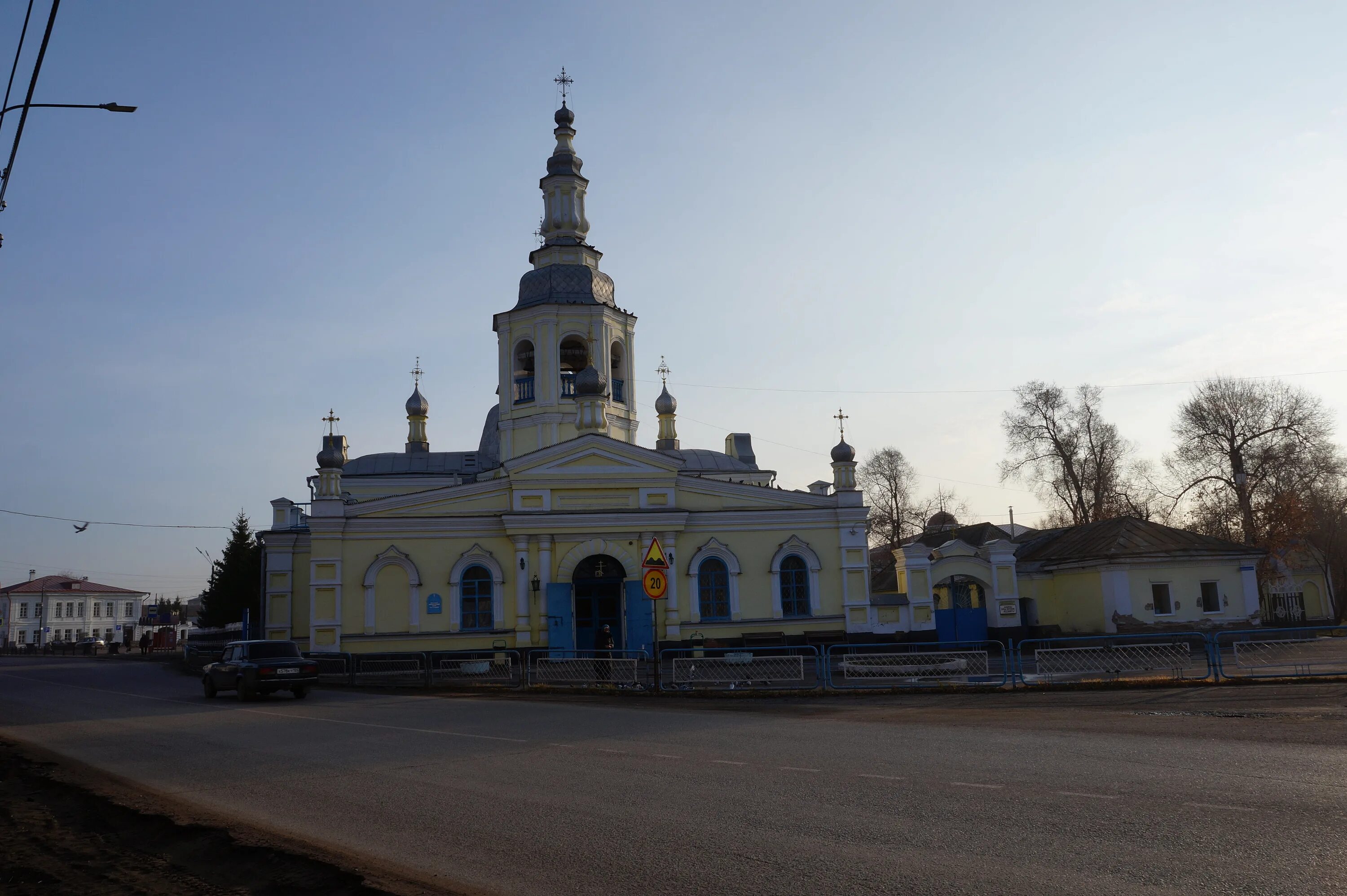Минусинск церковь телефон. Храм в минусинске красноярского края. Старообрядческая церковь минусинск. Минусинск свято-спасский приход. Храм в минусинске красноярского края.