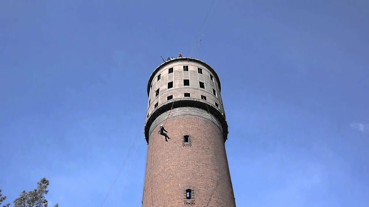 Башня 19 10. Вид с водонапорной башни ногинск. башня в 19 военном городке екатеринбург. 2с19 в башне.