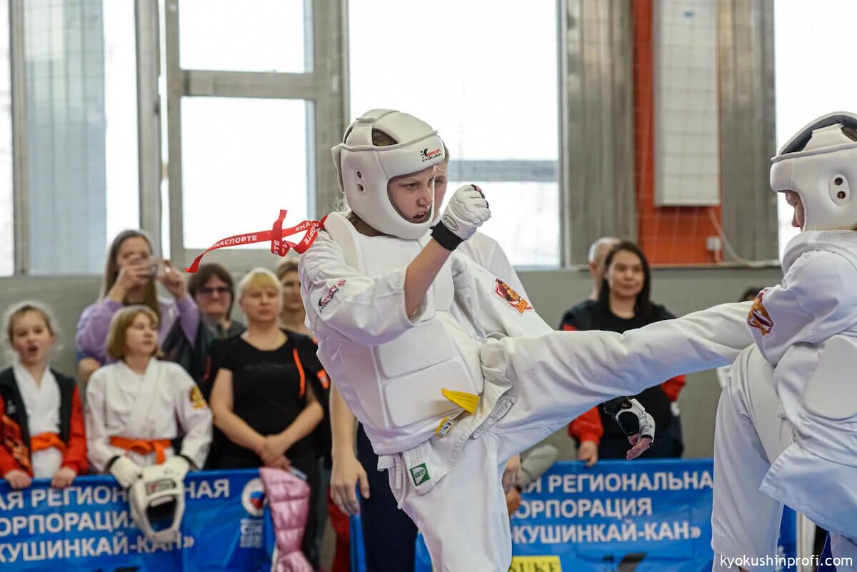 Киокушин чемпионат и первенство. Футболка Чемпионат и первенство России по киокушин. Благовещенск фото.