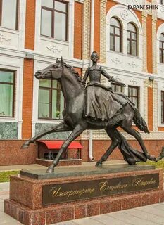 Памятники в йошкар оле