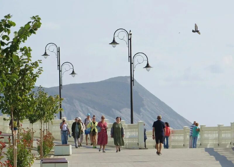 Анапа пляж. Пляжи анапы 2023. Пляжи россии. Фотографии на пляже. Пляжи черного моря для отдыха.