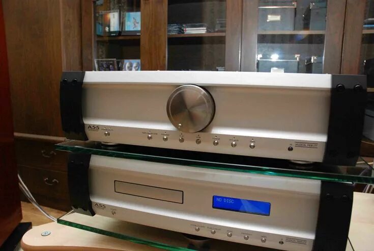Densen b130+. Musical fidelity cd pre 24. Musical fidelity a5 integrated amplifier. Musical fidelity a5. Cd проигрыватель musical fidelity a2.