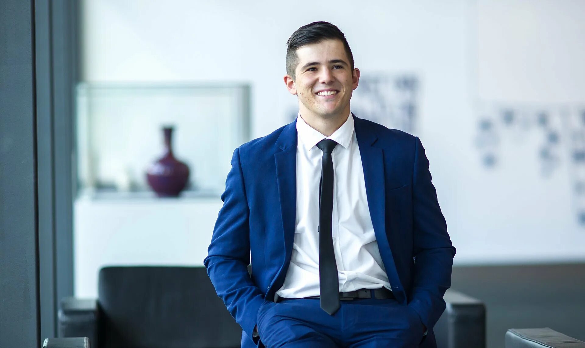 Деловой портрет мужчины. Роман дунаев. Макс никифоров. Бизнесмен 30 лет. Бизнесмен 30 лет.