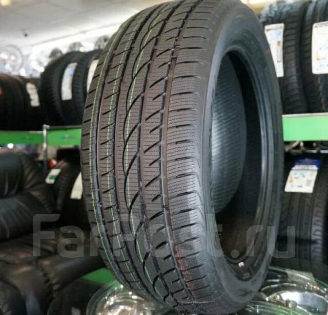 Royal шины производитель. Шины Royal Black Royal Winter. Royal Black шины 195/65/15. Royal Black Royal Winter UHP. Royal Black Royal Winter 205/55 r16.