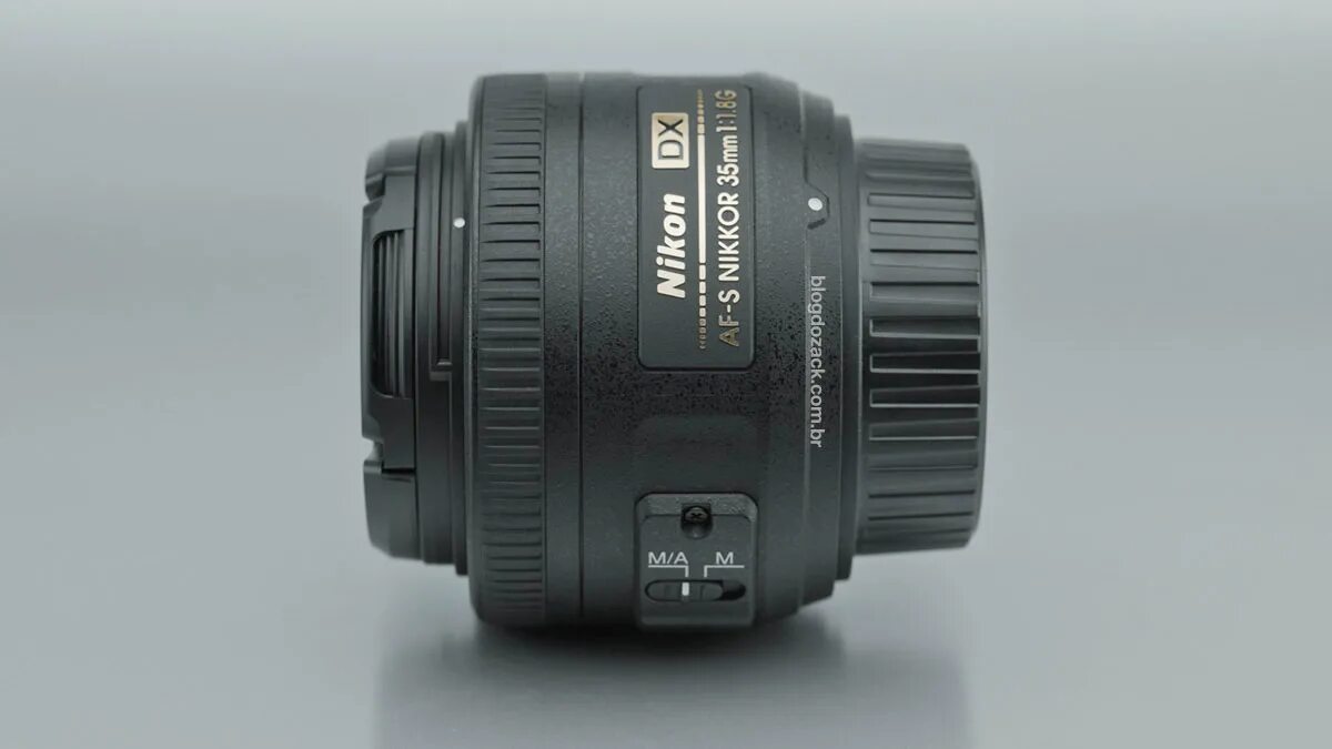 Nikon 35mm f/1.8g af-s DX Nikkor. Nikon 35mm 1.8g DX. Af-s DX Nikkor 35mm f/1.8g купить. Тепловизор гуиде 431 объектив 35 отзывы. Nikon nikkor 35mm f 1.8 g