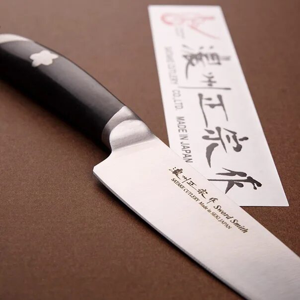 Нож Satake Sakura. Набор кухонных ножей Satake Sakura hg8082. Набор ножей Satake, 3 шт.. Нож кухонный шеф(Bunka)Satake stainlessbolster 210 мм,802-802.