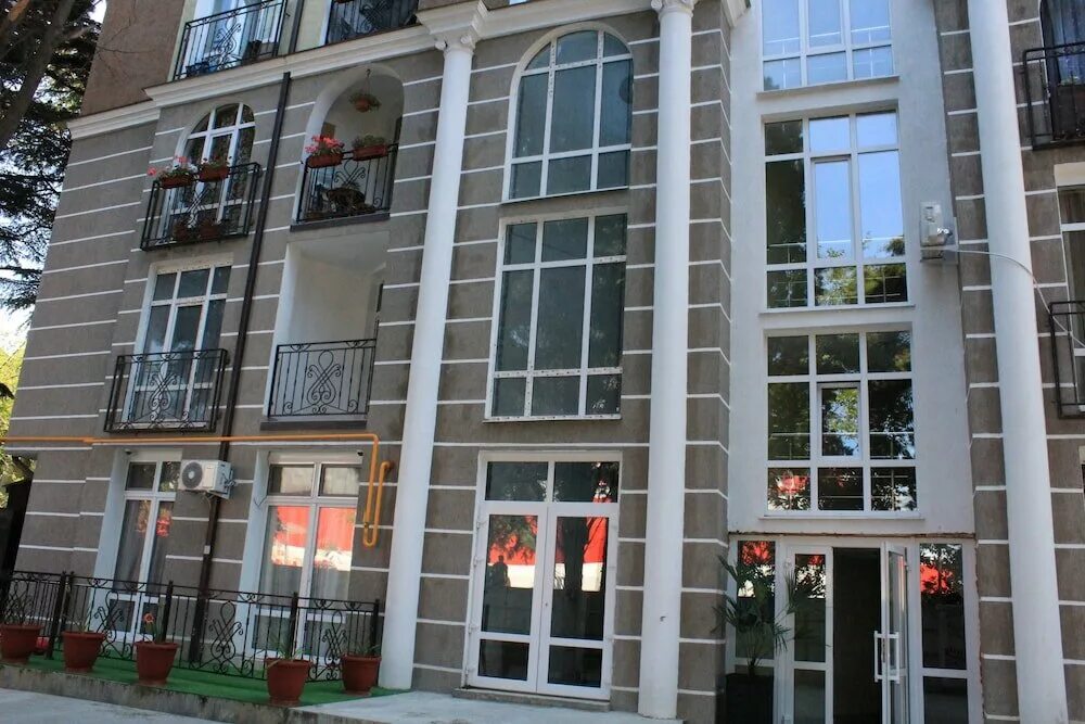 Адлер улица тюльпанов 1/1. Адлер улица тюльпанов 1/3. Тюльпанов ул 3. Тюльпанов 3 адлер. Адлер тюльпанов 6.