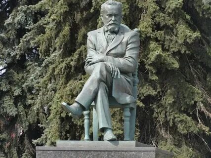 Памятники успенскому