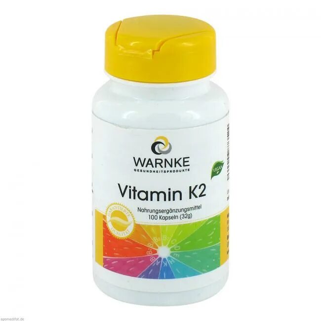 Как принимать масляные витамины. Vitamin k2 vitalundfitmoit100. Витамины лекарства. Витамин д 200 таблетка. Немецкие витамины Schonheits Kapseln.