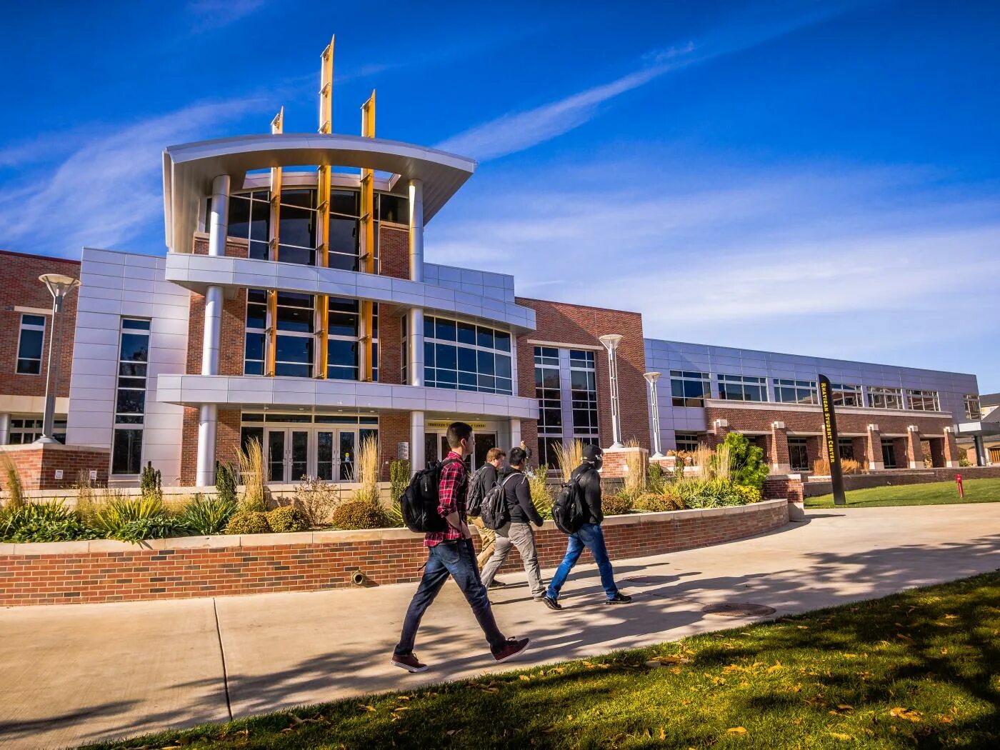 University academy. Канзас wichita state university. уичита. уичито город. частная средняя школа в уичито.