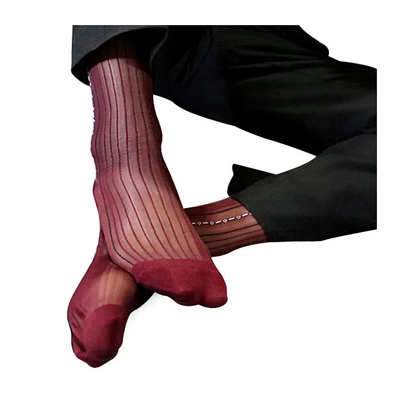 Шелковые носки купить. Шелковые носки. Носки из шелка мужские. Шелковых носков. Man Sheer Socks.