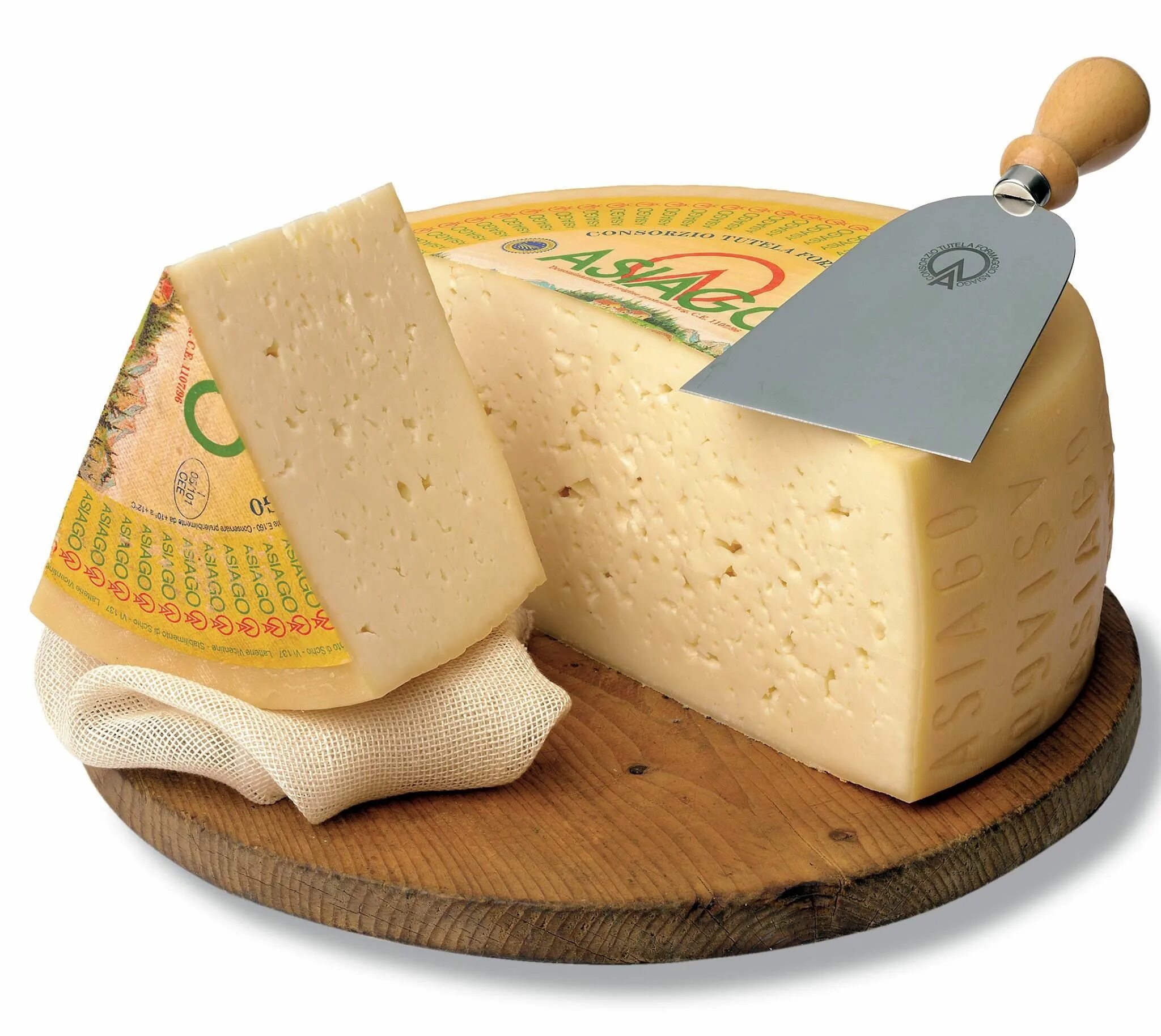 Итальянские сыры купить. Сыр Асьяго. Asiago сыр Италия. Сыр Азиаго нойдаммер. Сыр проволоне.