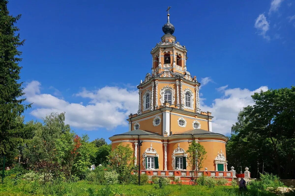 Церкви спаса нерукотворного образа в уборах (одинцово). Храм в селе спас. Село уборы храм спаса нерукотворного. Храм в селе спас. Церкви спаса нерукотворного образа в уборах (одинцово).
