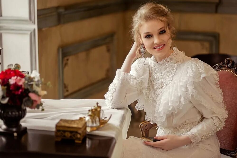 Костюм мужской. Сериал аббатство даунтон мэтью. Рядом с ним элегантный и аристократичный. Девушка аристократка. Аристократический стиль.