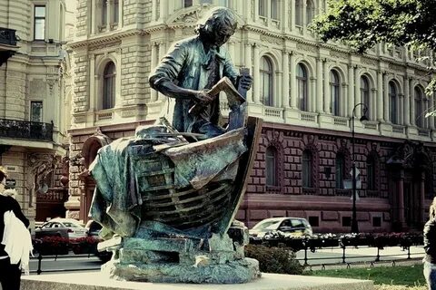 Санкт петербург памятники и скульптуры