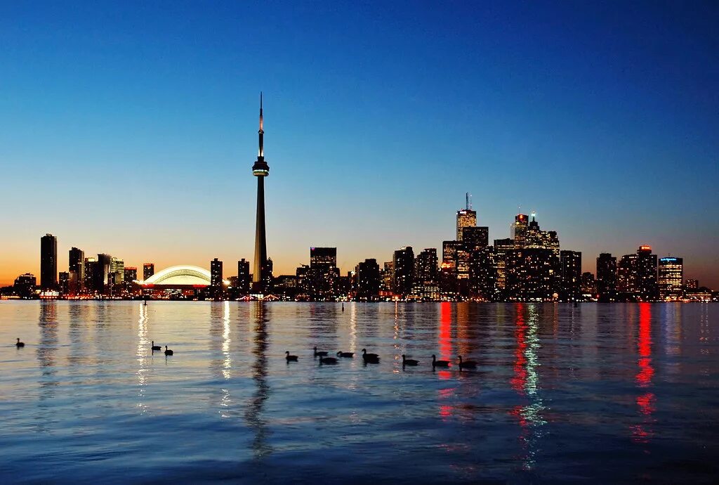 Город торонто страна. Торонто Канада. Канадский город Торонто. Торонто Канада климат. Торонто Канада достопримечательности.