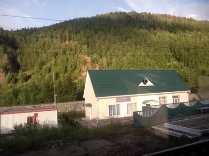 Поселке мана