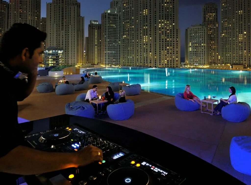 Дубай отель address Dubai Marina. Address Dubai Marina бассейн. The address Dubai Marina 5 бассейн. Pool addresses