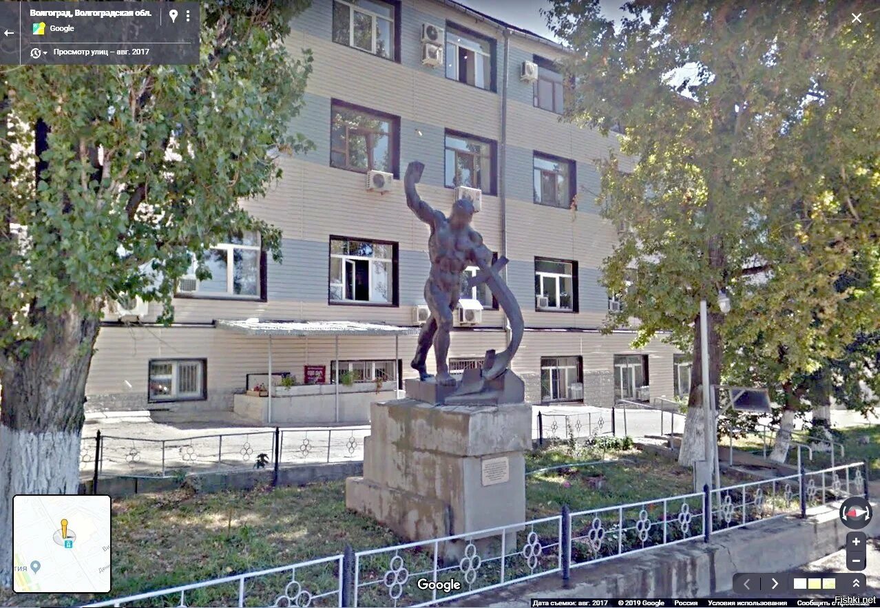Реабилитация на вучетича. Четыре меча скульптора вучетича. волгоград волгогазоаппарат. улица вучетича волгоград. дом культуры вучетича.
