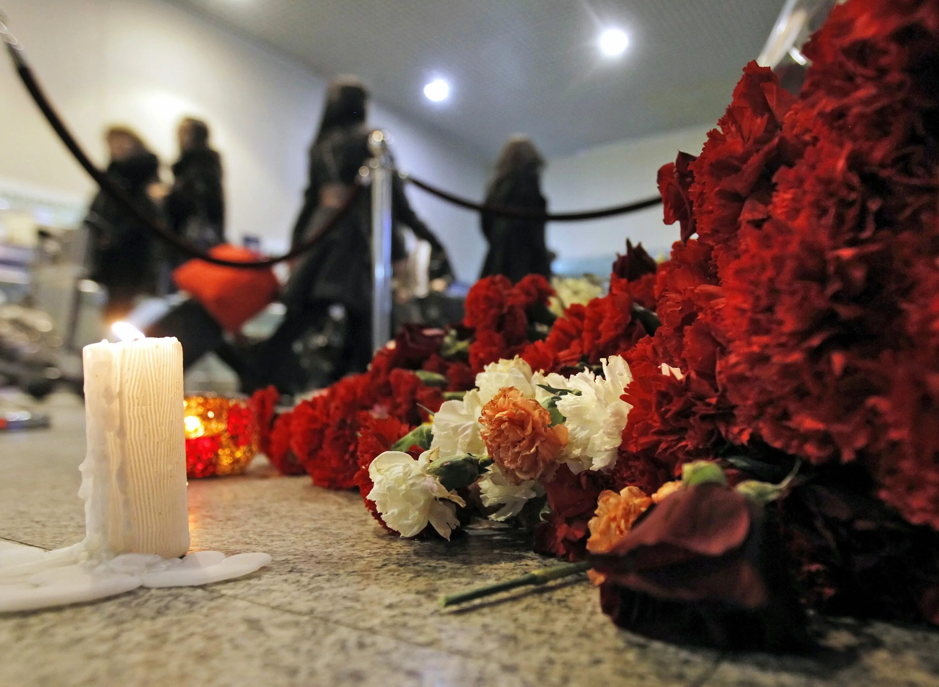 Террористический акт в Домодедово. День памяти жертв терроризма. День траура в россии теракта в крокус