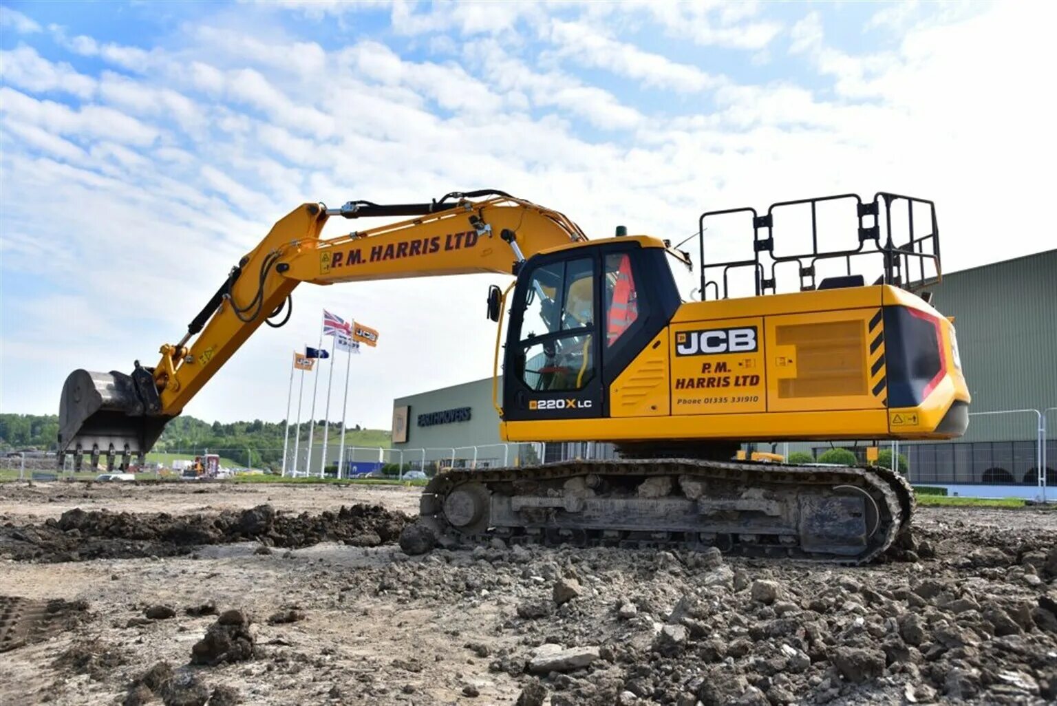 Гусеничный экскаватор JCB 220. JCB js205nlc. Гусеничный экскаватор JCB js 220. JCB 200 гусеничный.