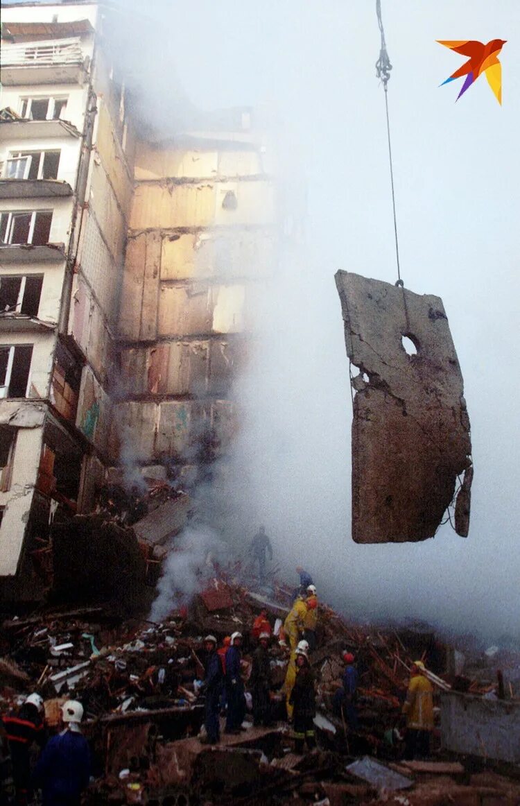 Взрывы жилых домов в москве 1999. Взрыв дома в Буйнакске в 1999. 4 Сентября 1999 года теракт. Теракт в Буйнакске 4 сентября 1999.