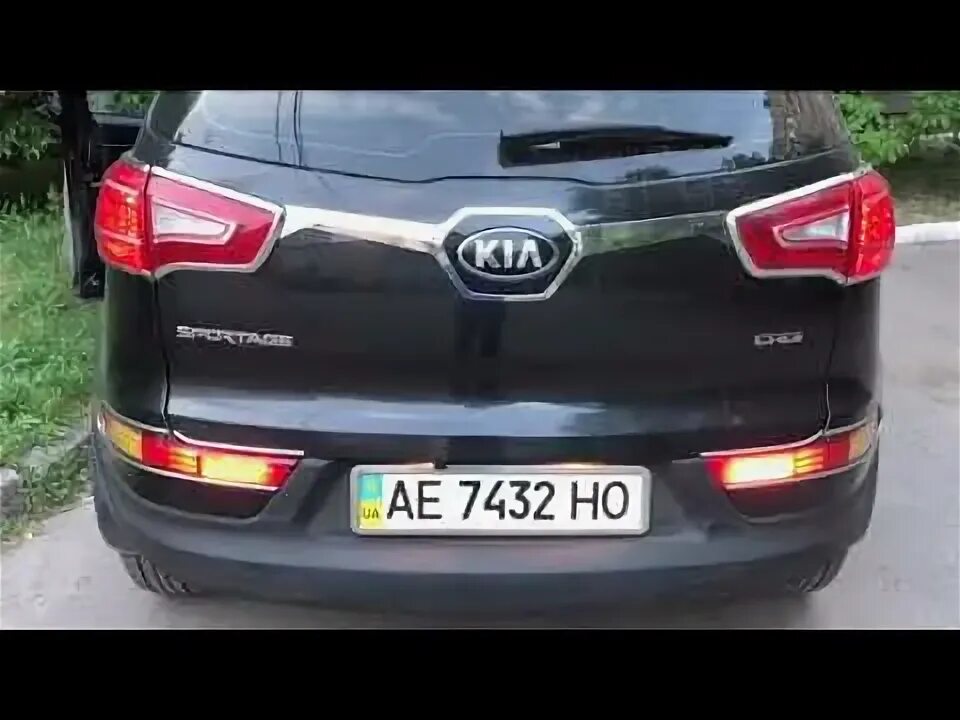 Задние бегущие поворотники Kia Sportage 3. Задний поворотник Киа Спортейдж 3. Указатель поворота Киа Спортейдж 3. Бегающий поворотник на Киа Спортейдж 3. Киа спортейдж поворотники