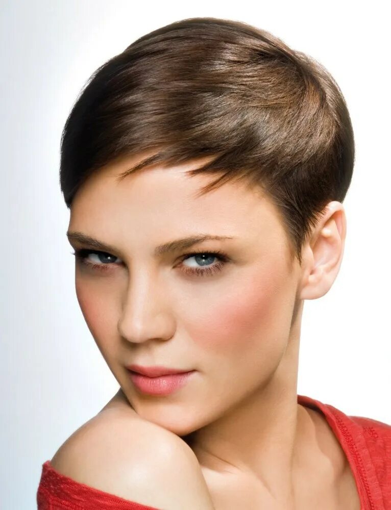 Short hair cuts. Стрижка Гарсон Гаврош. Кэти Холмс стрижка Гарсон. Стрижка Гарсон Пикси. Стрижка Пикси Гаврош Гарсон.