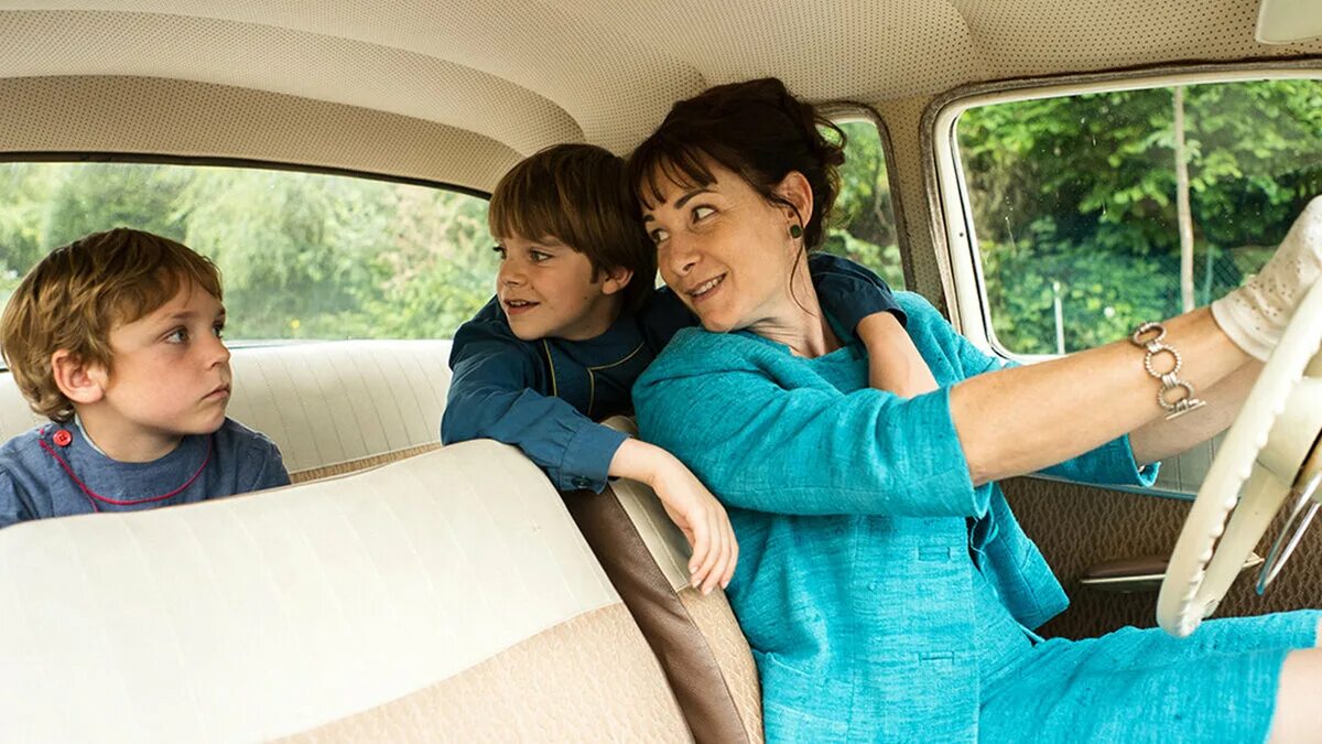Материнский инстинкт mothers instinct. Анн косенс. материнский инстинкт 2018. материнский инстинкт триллер. материнский инстинкт (тв, 2008).