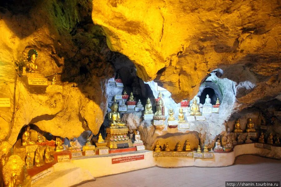 Пещеры будды. Пещера 10 тысяч Будд. Китай пещеры Будда. Пещера 10 тысяч Будд Китай. Гроты десяти тысяч Будд.