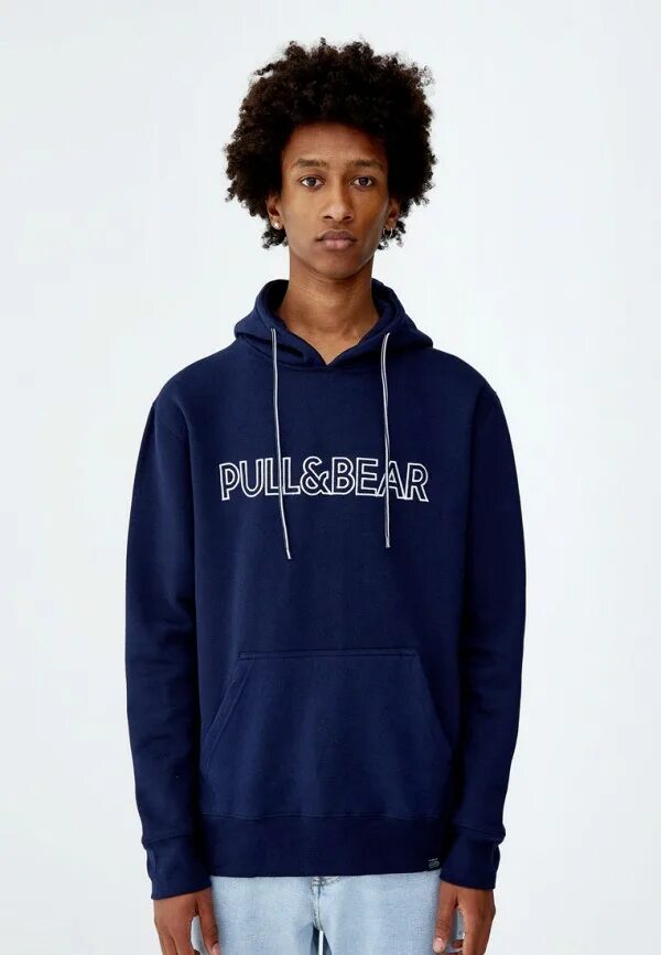 Pull and bear худи мужские. Бренд пул энд бир. Бренд пул энд бир. Pull bear am. Пауль энд беар.