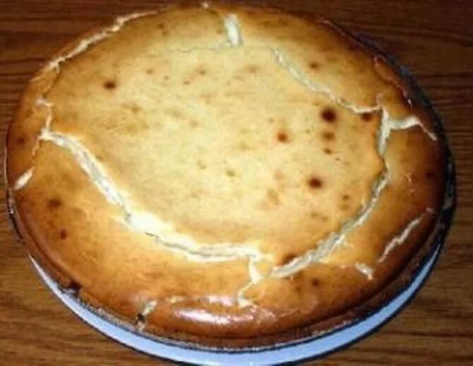 Песочное тесто рецепт лакомки. Ватрушка песочная лакомка. Насыпной песочный пирог. Лакомка песочное тесто с творогом из песочного. Печенье с творогом на белом фоне.